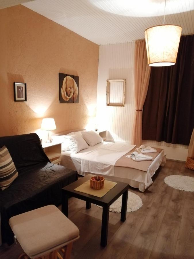 Apartments Garden Beograd Ngoại thất bức ảnh